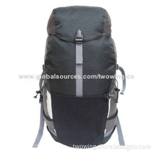 Hiking backpack with functional hip belt and breathable back system, 420D nylon waterproof fabric